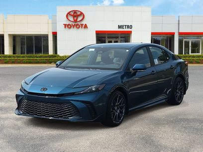 New 2025 Toyota Camry SE