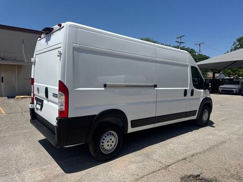 New 2026 RAM ProMaster 2500 w/ Safety Group FWD image 6