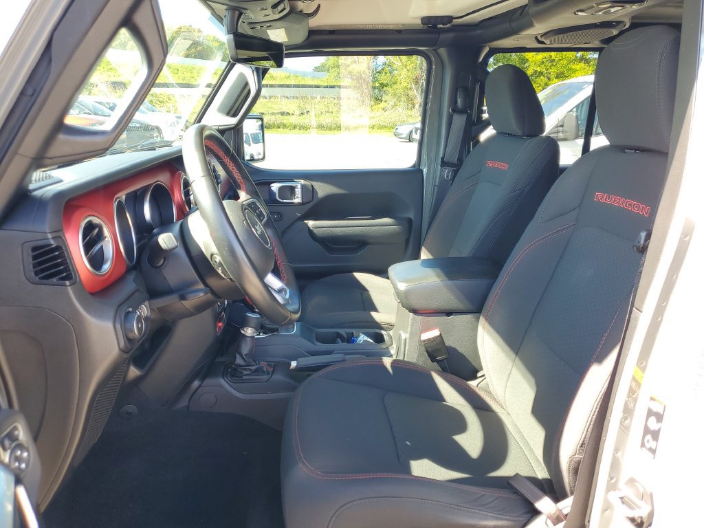 Used 2022 Jeep Wrangler Unlimited Rubicon AWD/4WD image 11