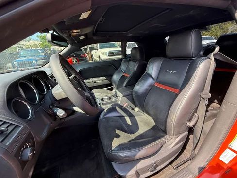 Used 2010 Dodge Challenger SRT8 w/ SRT Option Group II RWD image 13