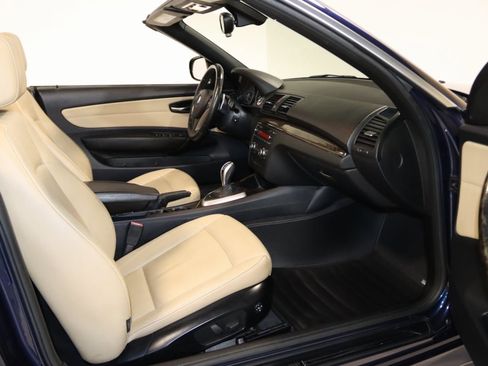 Used 2012 BMW 135i Convertible image 53