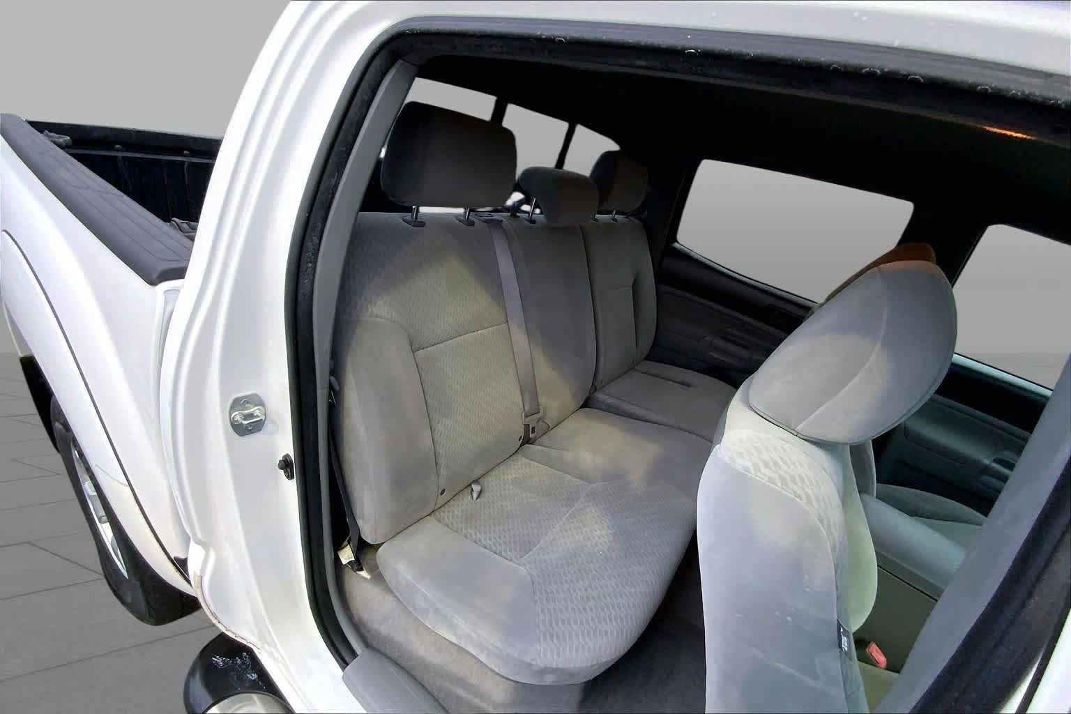 Used 2010 Toyota Tacoma PreRunner RWD image 16