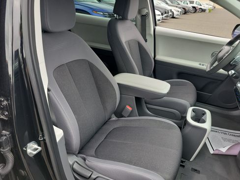 Certified 2024 Hyundai Ioniq 5 SEL RWD image 23