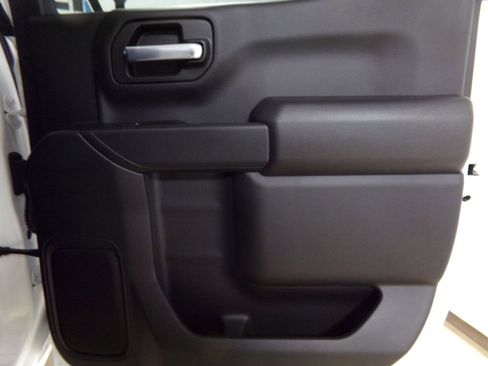 New 2026 Chevrolet Silverado 1500 W/T w/ WT Value Package image 9