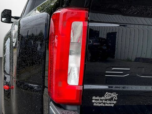 Used 2025 Ford F350 XLT AWD/4WD image 23