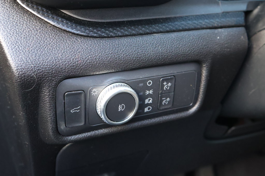 Used 2022 Ford Explorer ST w/ Equipment Group 401A AWD/4WD image 18