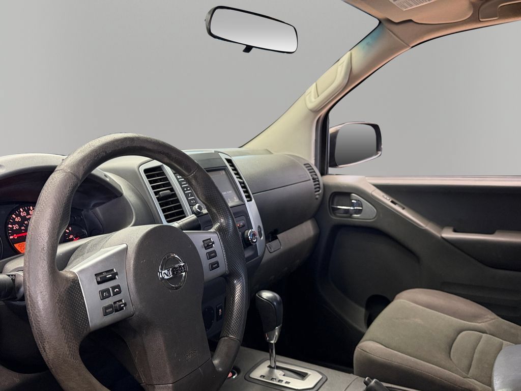 Used 2020 Nissan Frontier S RWD image 15
