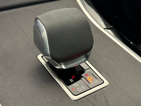 Used 2024 Land Rover Range Rover Evoque Dynamic SE image 21