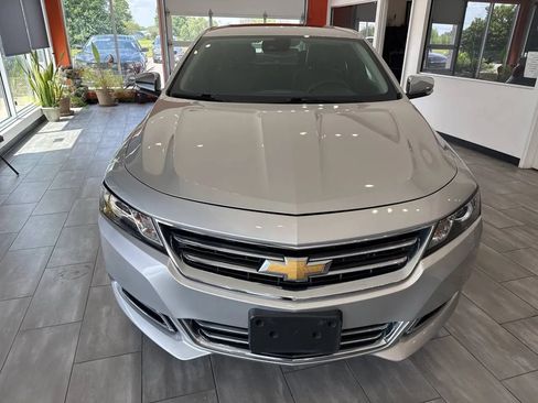 Used 2017 Chevrolet Impala Premier w/ Enhanced Convenience Package FWD image 7