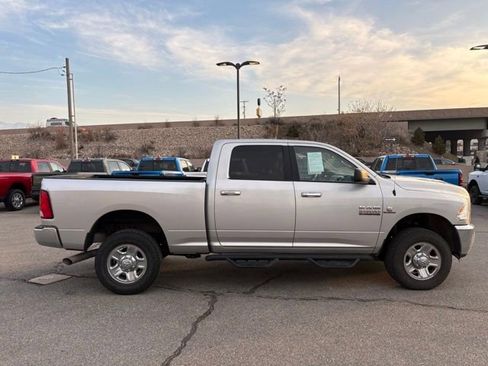 Used 2017 RAM 2500 SLT image 7