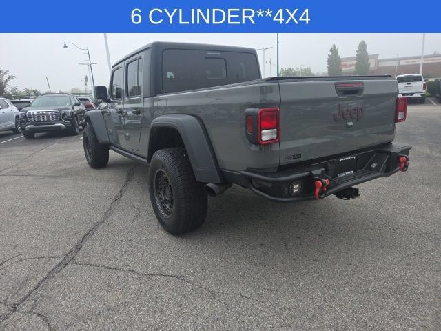 Used 2022 Jeep Gladiator Rubicon w/ Cold Weather Group AWD/4WD image 18