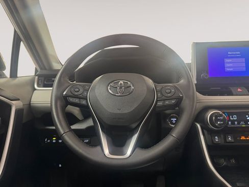 Used 2025 Toyota RAV4 XLE w/ Convenience Package image 12