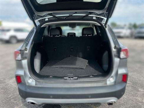 Used 2022 Ford Escape SEL image 19