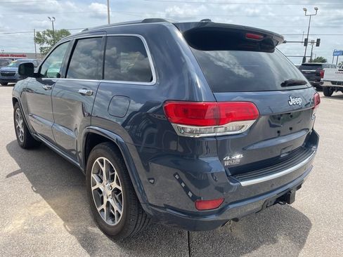 Used 2020 Jeep Grand Cherokee Overland AWD/4WD image 4
