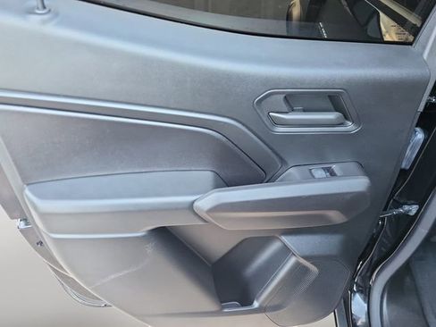 Used 2024 Chevrolet Colorado Trail Boss image 19