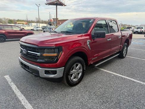 Certified 2025 Ford F150 XLT w/ Equipment Group 301A Standard AWD/4WD image 4