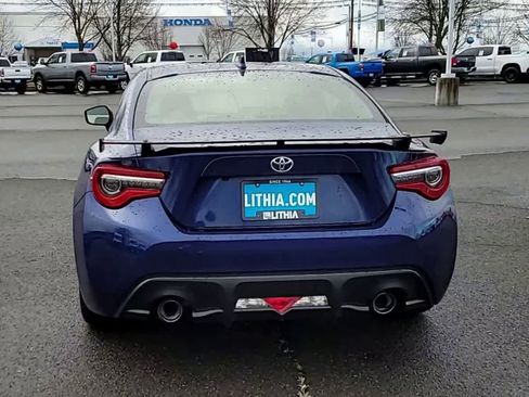 Used 2019 Toyota 86 image 7