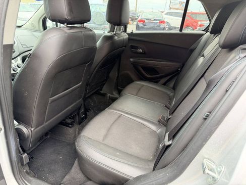 Used 2015 Chevrolet Trax LT w/ LT Plus Package FWD image 6