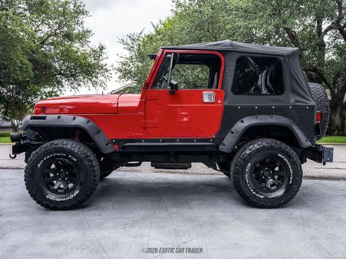 Used 1991 Jeep Wrangler 4WD image 3