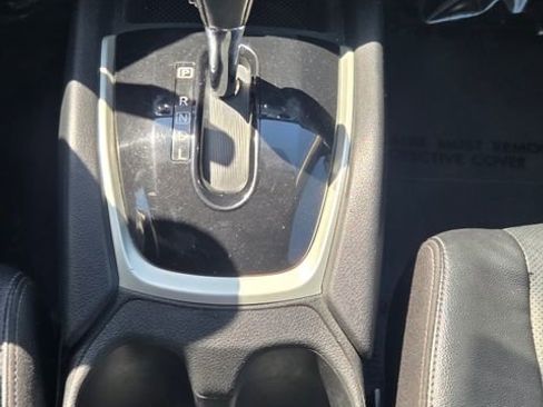 Used 2016 Nissan Rogue SL w/ SL Premium Package FWD image 33