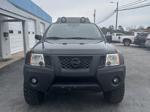 Used 2014 Nissan Xterra PRO-4X w/ Pro-4x Leather Package image 2