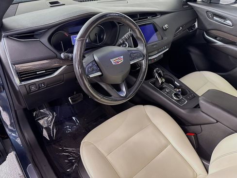 Used 2020 Cadillac XT4 Sport w/ Enhanced Visibility Package image 23