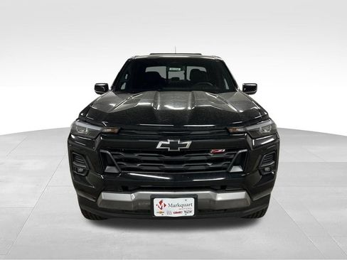 New 2026 Chevrolet Colorado Z71 w/ Midnight Edition AWD/4WD image 3