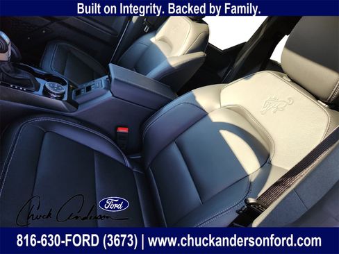 New 2025 Ford Bronco Outer Banks w/ Sasquatch Package image 10