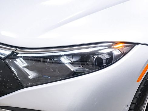 Certified 2022 Mercedes-Benz EQS 450+ Sedan w/ Exclusive Trim Package image 11