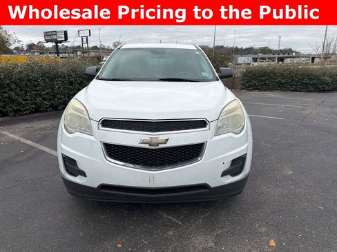Used 2014 Chevrolet Equinox LS image 2