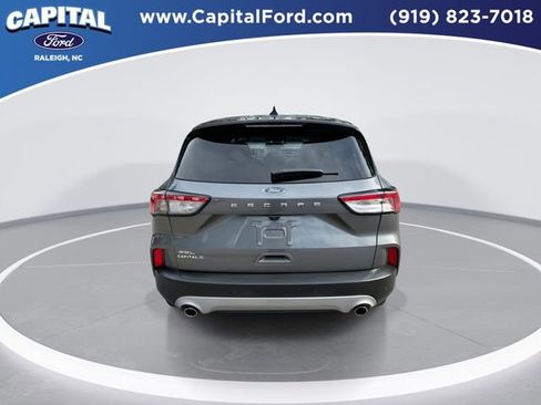 Used 2022 Ford Escape SEL FWD image 7