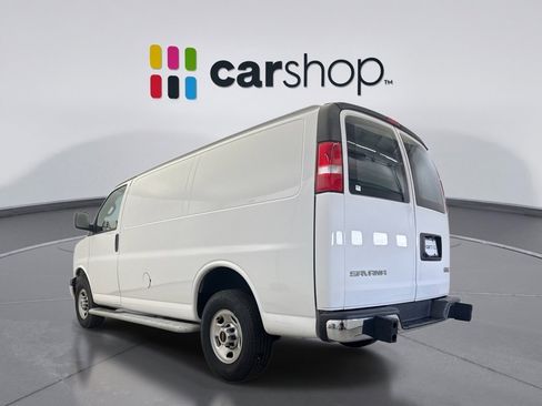 Used 2024 GMC Savana 2500 w/ Driver Convenience Package RWD image 3
