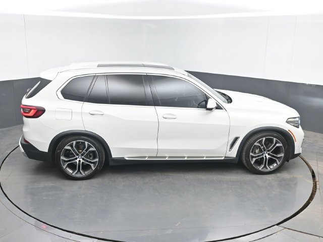 Used 2022 BMW X5 sDrive40i w/ Premium Package RWD image 44