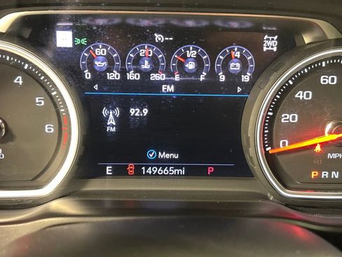 Used 2021 Chevrolet Silverado 1500 High Country w/ Technology Package AWD/4WD image 37