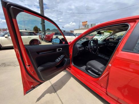 Used 2022 Honda Civic EX image 13