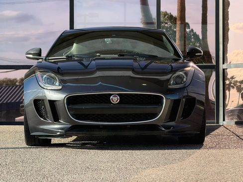 Used 2016 Jaguar F-TYPE Coupe image 21