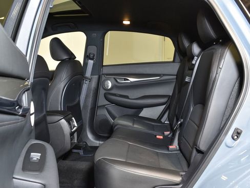 Certified 2025 INFINITI QX55 Essential image 28