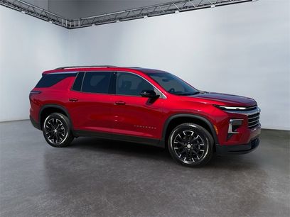 New 2026 Chevrolet Traverse LT w/ Sun and Wheel Package