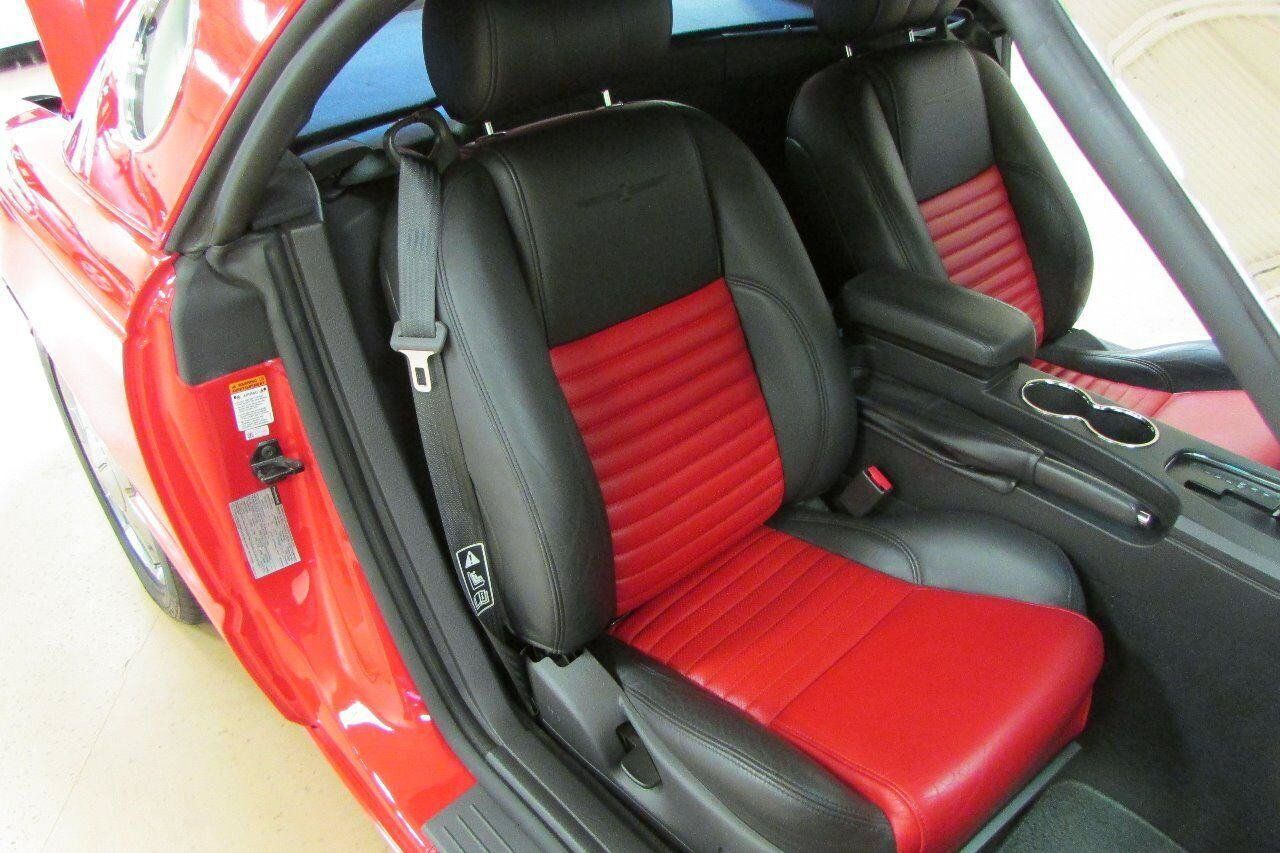 Used 2002 Ford Thunderbird RWD image 5