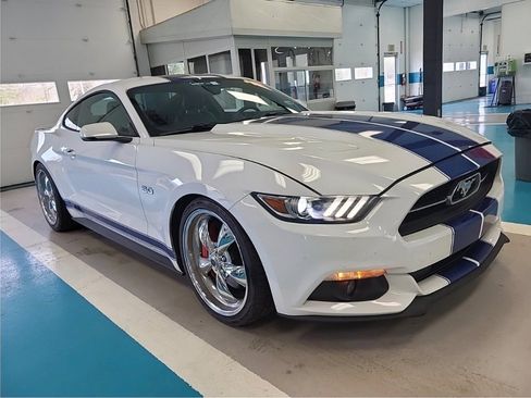 Used 2015 Ford Mustang GT Premium w/ Equipment Group 401A image 2