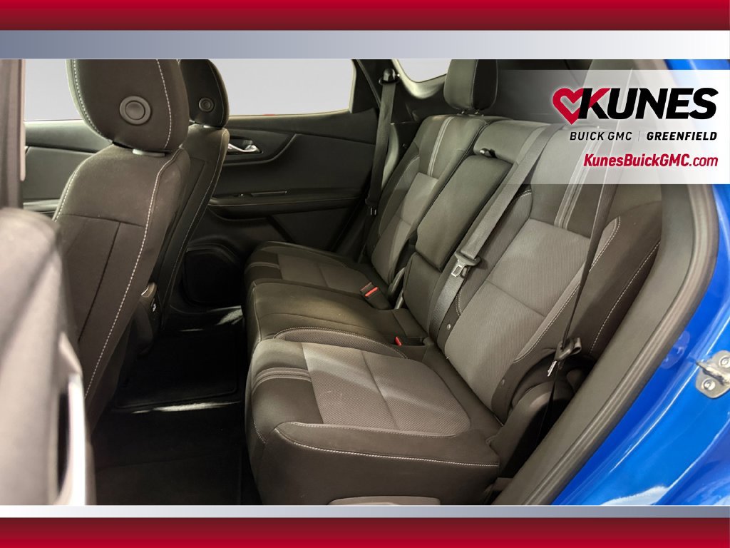 Used 2025 Chevrolet Blazer LT FWD image 34
