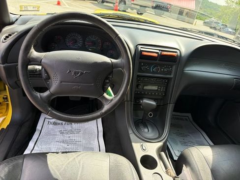 Used 2003 Ford Mustang GT RWD image 20