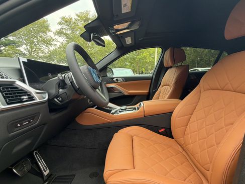 New 2027 BMW X6 xDrive40i w/ Climate Comfort Package AWD/4WD image 5