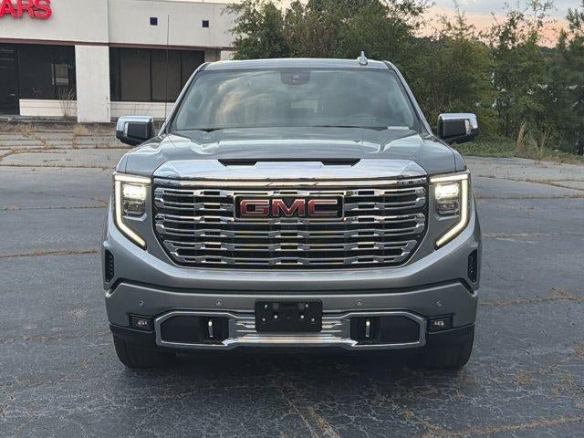 Used 2024 GMC Sierra 1500 Denali w/ Denali Reserve Package AWD/4WD image 3