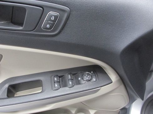 Certified 2020 Ford EcoSport S image 27
