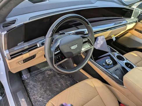 Used 2025 Cadillac Escalade IQ Sport 2 AWD/4WD image 9