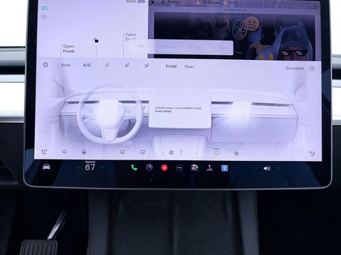 Used 2022 Tesla Model Y Long Range image 21