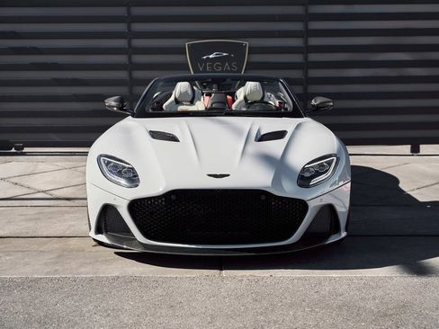 Used 2023 Aston Martin DBS Superleggera Volante RWD image 19