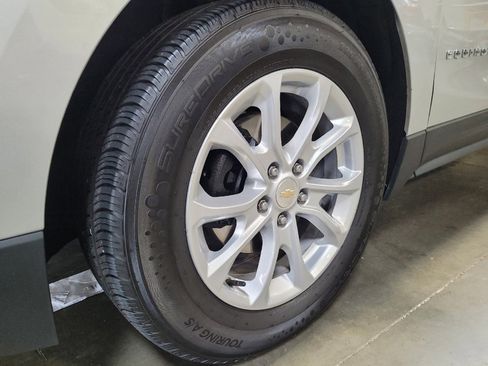 Used 2021 Chevrolet Equinox LS FWD image 31