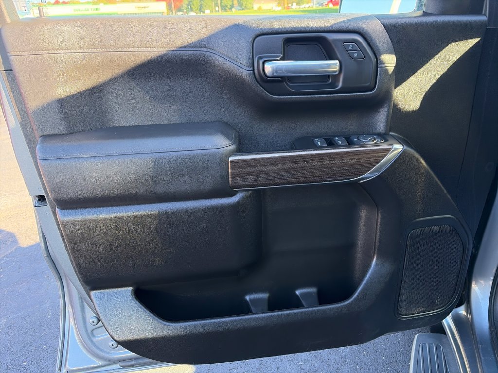 Used 2022 Chevrolet Silverado 1500 RST AWD/4WD image 15